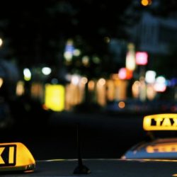 Работа для таксистов и курьеров: как привлечь соискателей через интернет-рекламу в Яндекс Директ